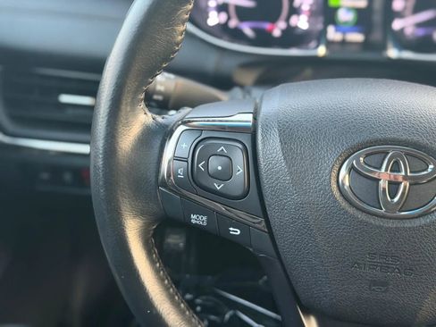 Used 2014 Toyota Avalon XLE image 14