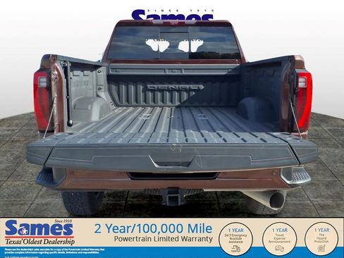 Used 2024 GMC Sierra 2500 Denali Ultimate AWD/4WD image 9