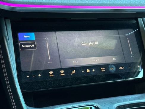 Used 2025 Jeep Wagoneer S Limited image 25