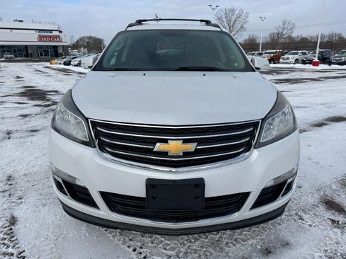 Used 2016 Chevrolet Traverse LT image 8