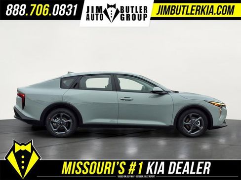 New 2026 Kia K4 LXS image 23