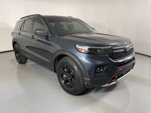 Used 2023 Ford Explorer Timberline image 2