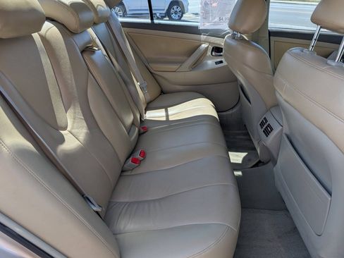 Used 2007 Toyota Camry Hybrid FWD image 14