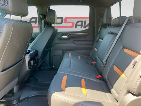 Used 2024 GMC Sierra 1500 AT4 w/ AT4 Premium Package AWD/4WD image 25