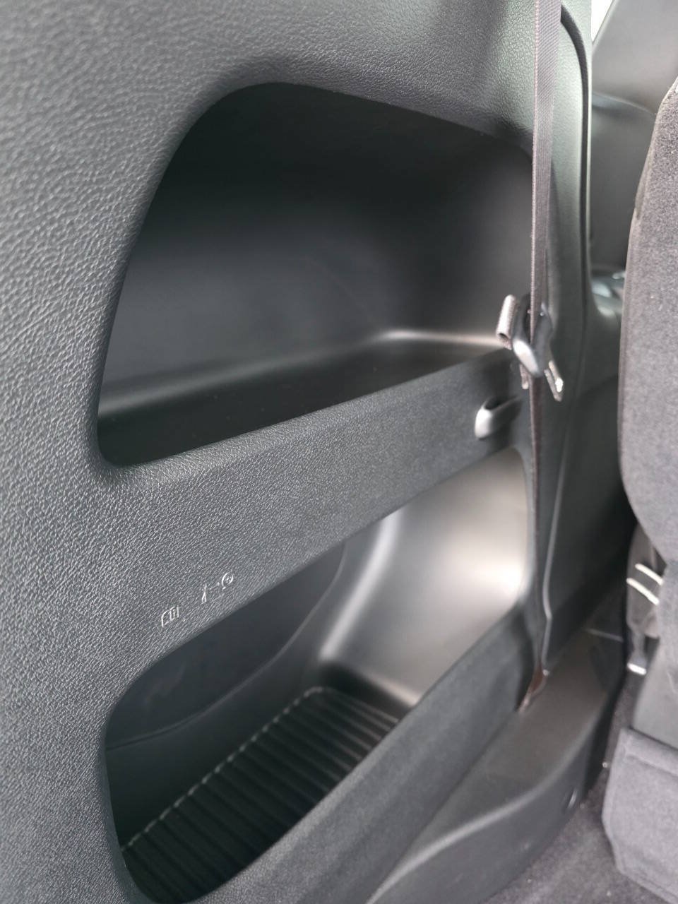 Used 2025 Chrysler Pacifica Select FWD image 28