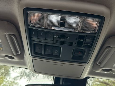 Used 2020 Toyota 4Runner Limited image 23