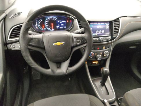 Used 2020 Chevrolet Trax LS w/ LPO, Cargo Package FWD image 22
