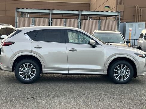 New 2025 MAZDA CX-5 AWD 2.5 S w/ Select Package image 3