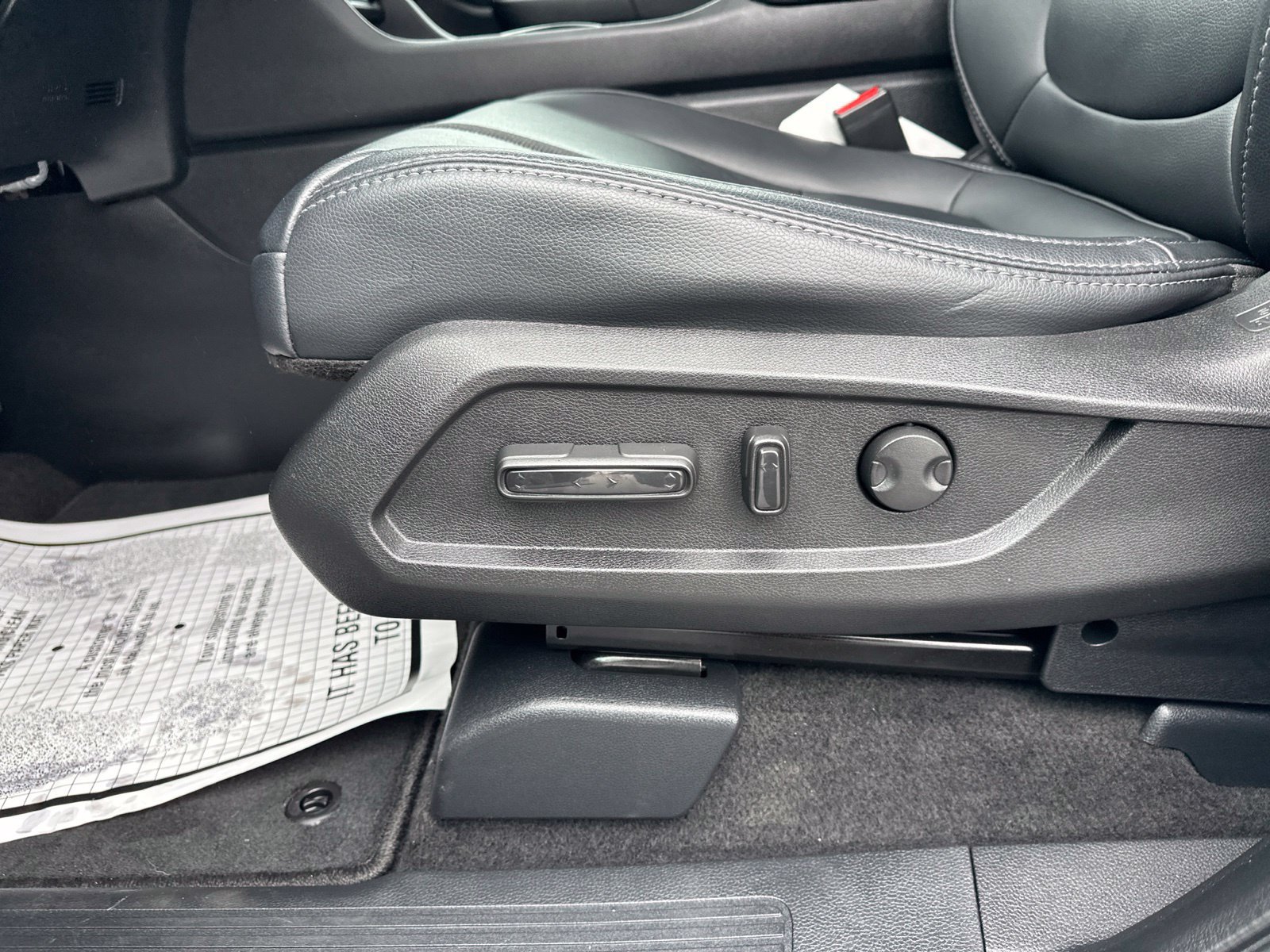 Used 2024 Honda Pilot EX-L image 13