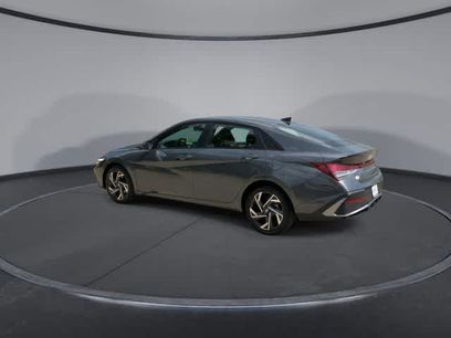 Used 2025 Hyundai Elantra Sport