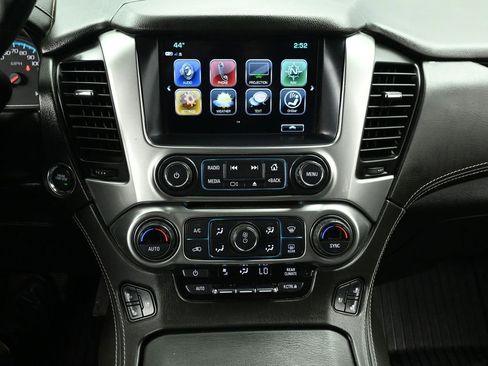 Used 2020 Chevrolet Tahoe Premier w/ Max Trailering Package image 29