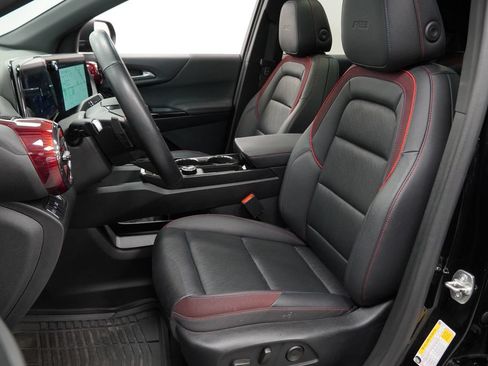 Certified 2025 Chevrolet Equinox RS w/ Safety and Technology Package FWD image 7