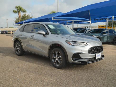 Used 2023 Honda HR-V EX-L image 3