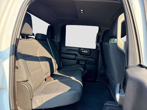 Used 2021 Chevrolet Silverado 2500 LT w/ Convenience Package image 27