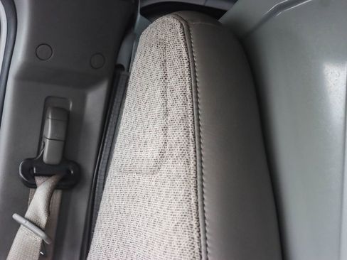 Used 2022 Chevrolet Express 3500 w/ Driver Convenience Package image 52