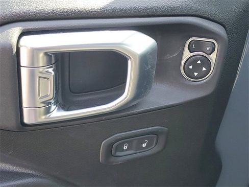 New 2026 Jeep Wrangler Unlimited Rubicon image 15