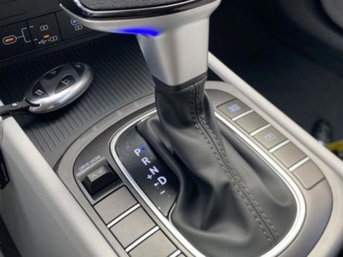 New 2026 Hyundai Kona SE FWD image 25