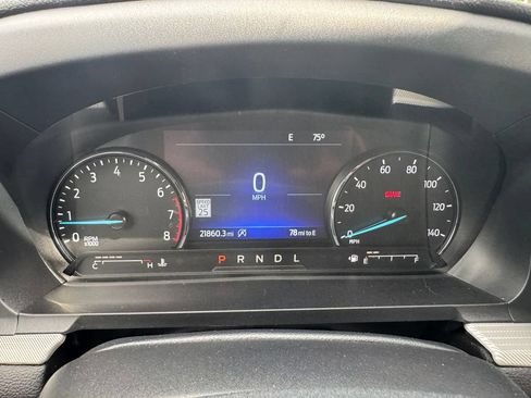 Used 2024 Ford Explorer XLT w/ Equipment Group 202A AWD/4WD image 28