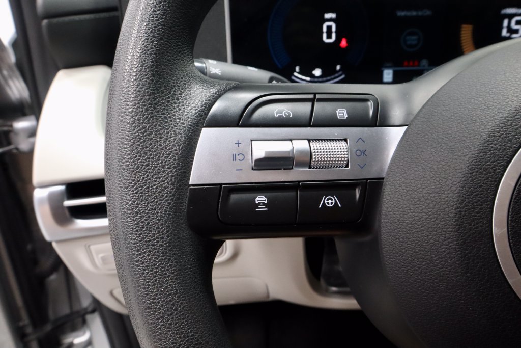 Used 2025 Hyundai Tucson SEL AWD/4WD image 29