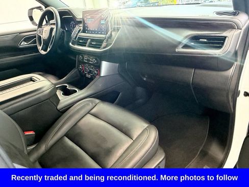 Used 2023 Chevrolet Tahoe LT w/ Luxury Package RWD image 18