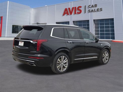 Used 2024 Cadillac XT6 Premium Luxury image 6