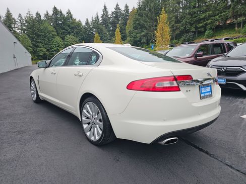 Used 2009 Jaguar XF Premium RWD image 5