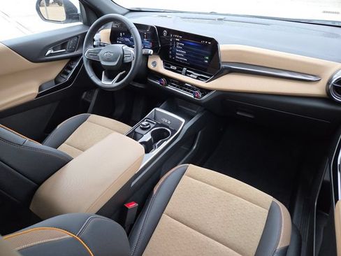 New 2026 Chevrolet Equinox ACTIV w/ Convenience Package III FWD image 3