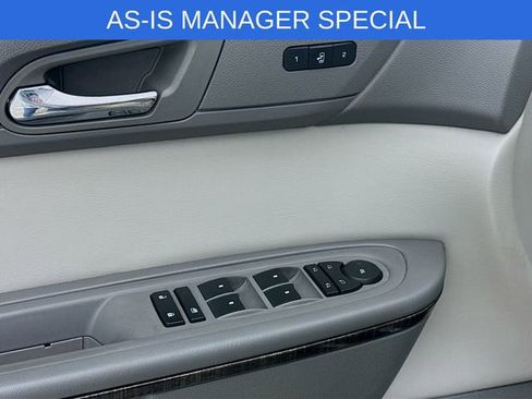 Used 2017 GMC Acadia Limited SLT image 19