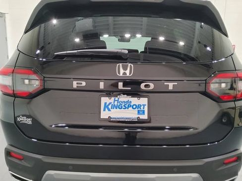 New 2026 Honda Pilot EX-L image 6