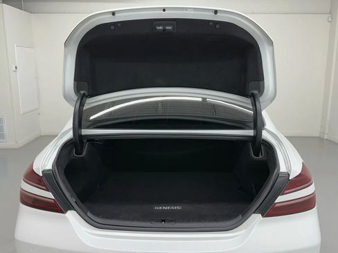 Used 2022 Genesis G70 3.3T Launch Edition image 30