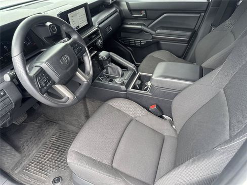Used 2025 Toyota 4Runner SR5 RWD image 11