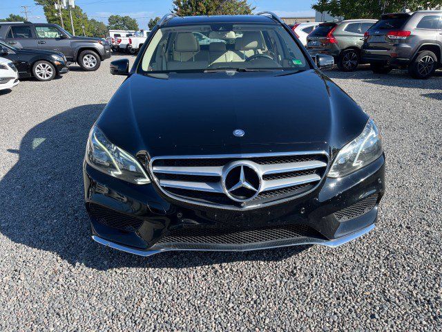 Used 2016 Mercedes-Benz E 350 4MATIC Wagon image 3
