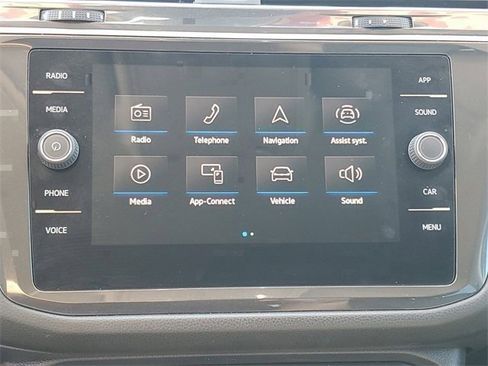 Used 2024 Volkswagen Tiguan Wolfsburg Edition image 21