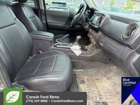 Used 2018 Toyota Tacoma SR AWD/4WD image 13