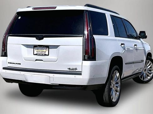 Certified 2019 Cadillac Escalade Platinum AWD/4WD image 6