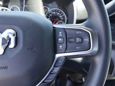 New 2025 RAM 3500 Tradesman AWD/4WD image 18