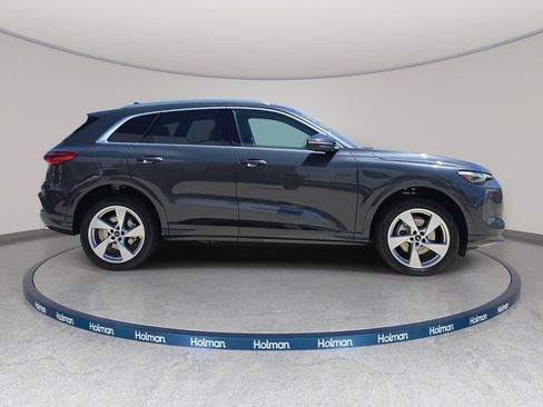 New 2026 Audi Q5 Premium AWD/4WD image 4