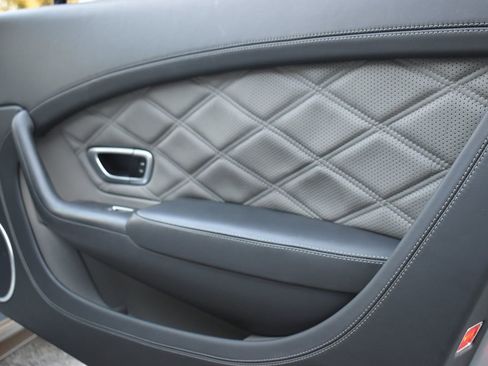 Used 2015 Bentley Continental GT V8 S image 41