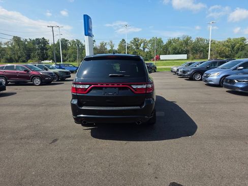 Used 2019 Dodge Durango R/T w/ Technology Group AWD/4WD image 4