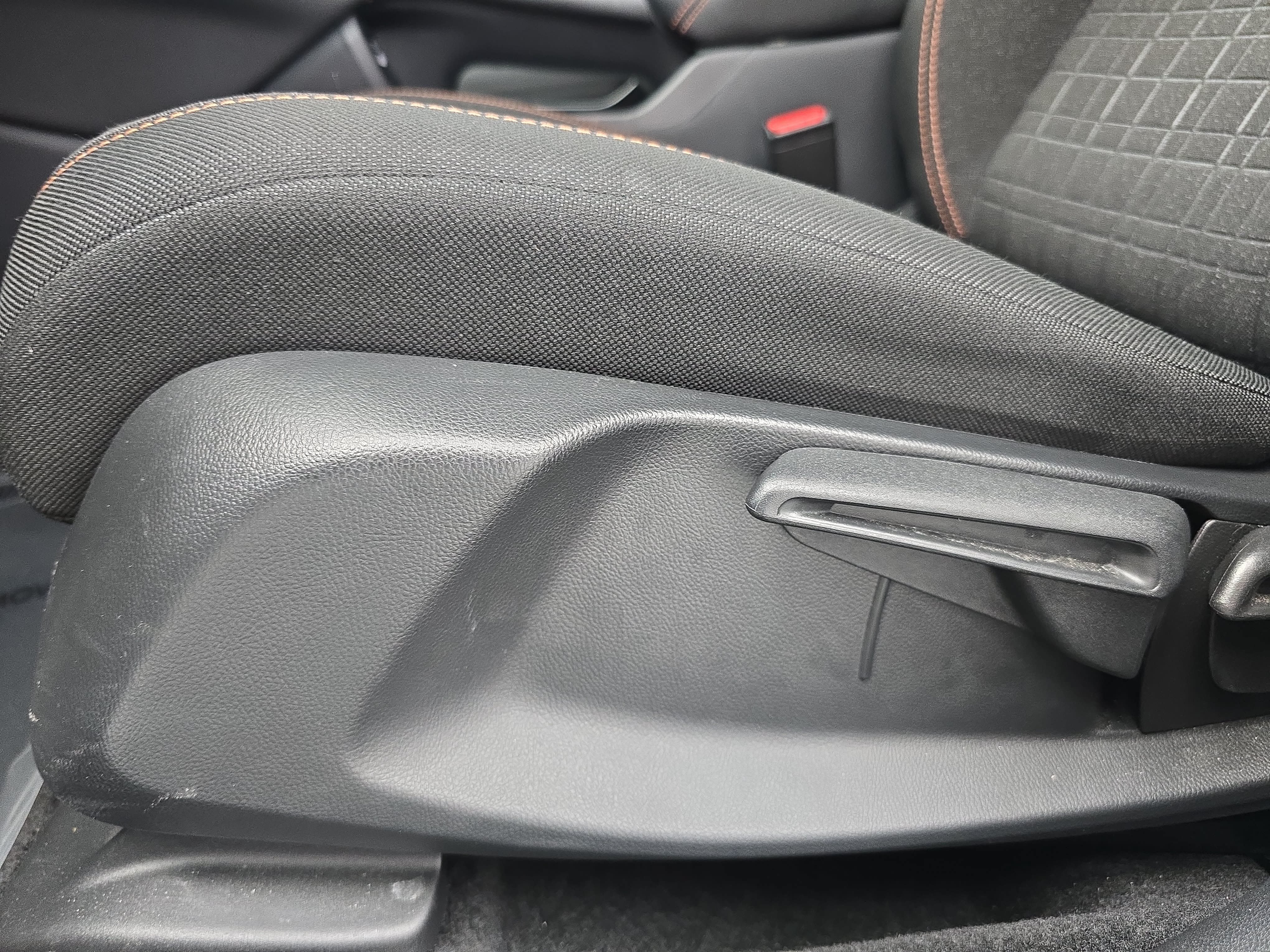Used 2023 Honda HR-V Sport image 28