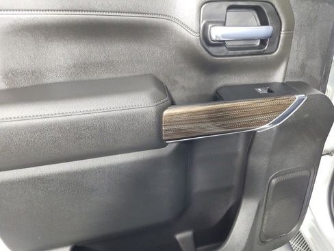 Used 2021 Chevrolet Silverado 1500 RST w/ Rally Edition image 18