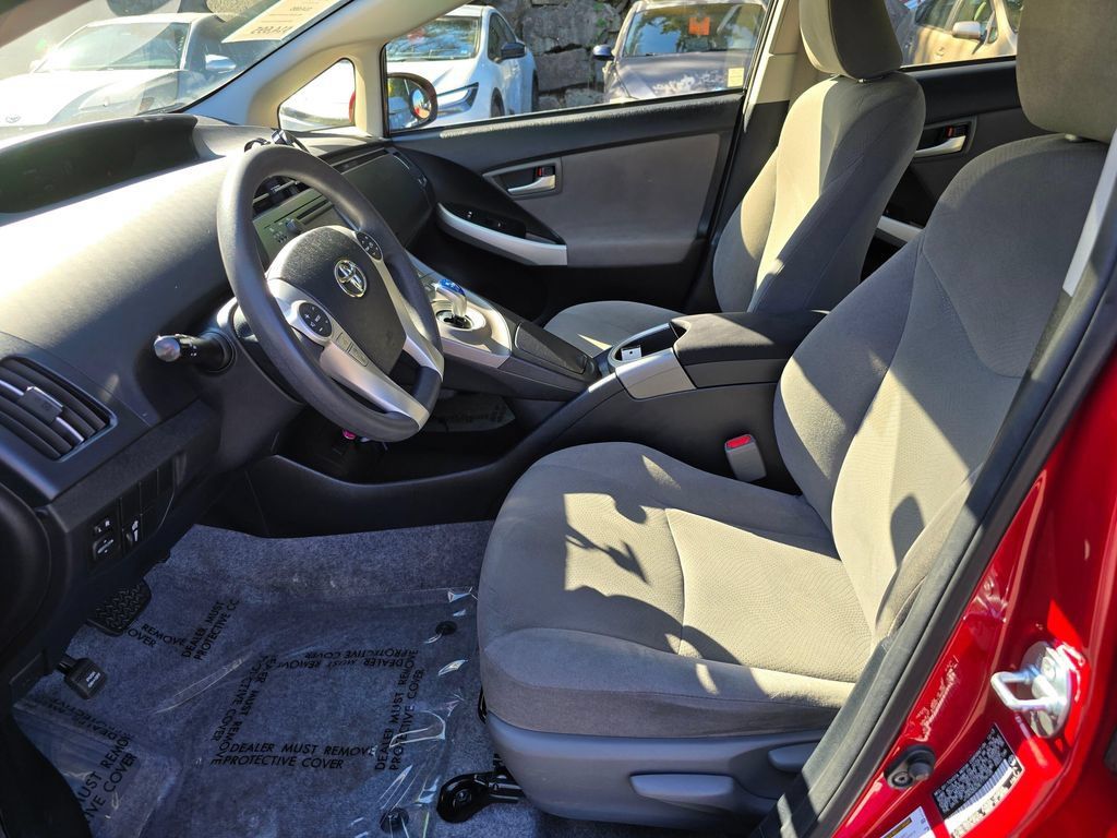 Used 2014 Toyota Prius Three FWD image 20