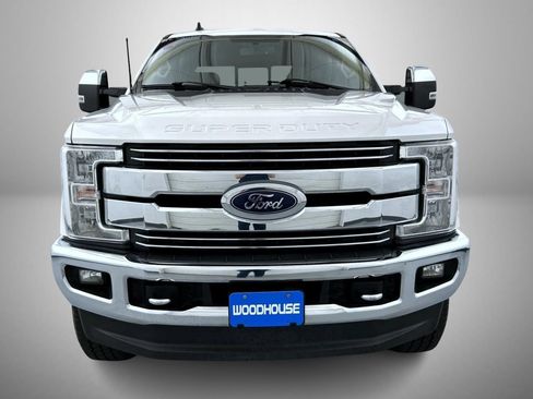 Used 2019 Ford F250 Lariat w/ Chrome Package AWD/4WD image 2