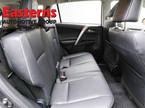 Used 2018 Toyota RAV4 Limited image 27