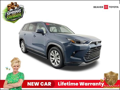 New 2026 Toyota Grand Highlander FWD image 1