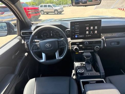 Used 2026 Toyota Tacoma Limited AWD/4WD image 26