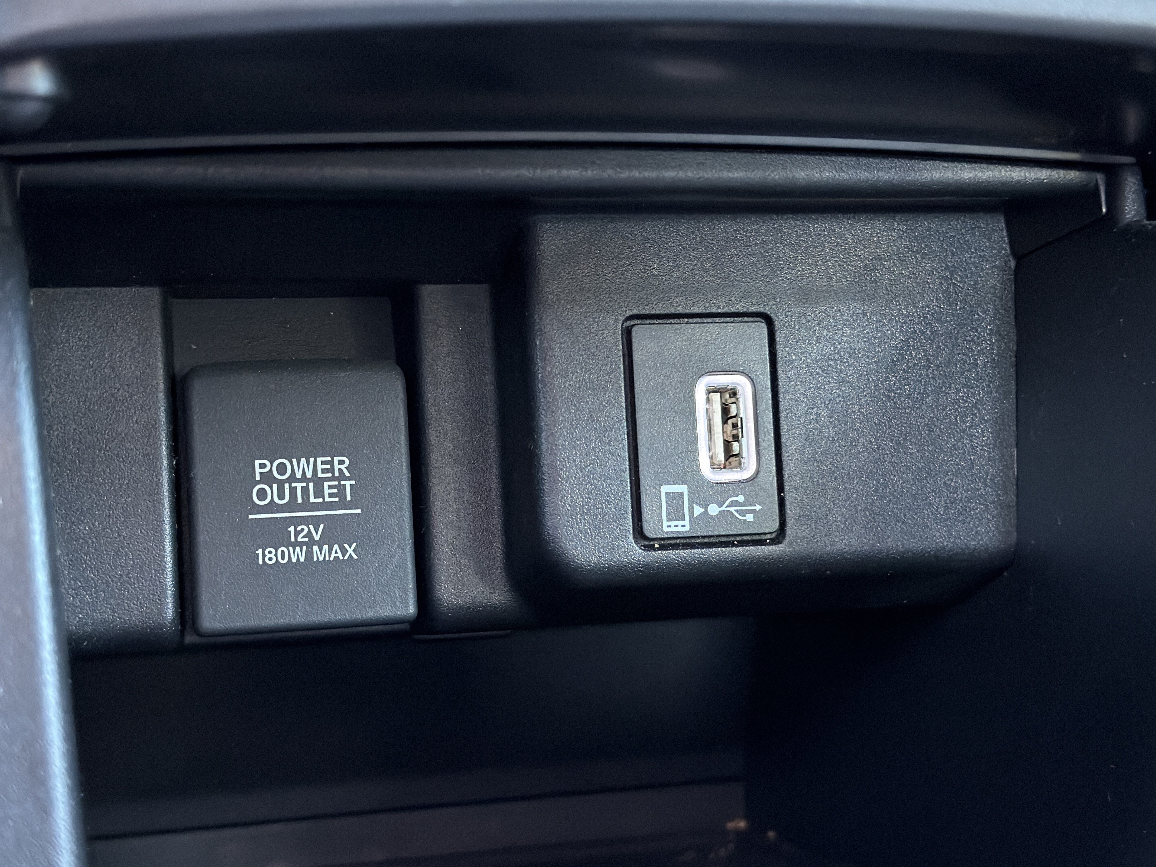 Used 2018 Honda Accord Sport image 7