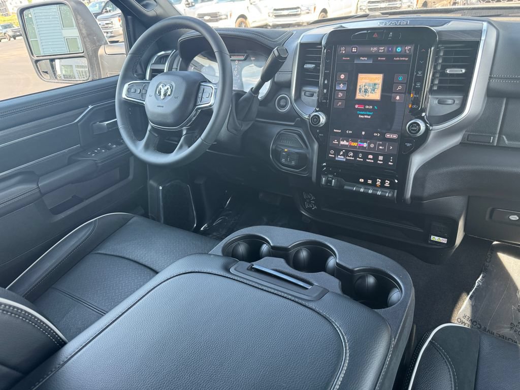 Used 2026 RAM 2500 Laramie AWD/4WD image 25