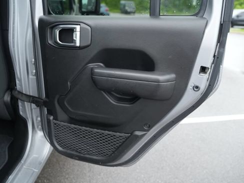 Used 2021 Jeep Wrangler Unlimited Sport AWD/4WD image 23