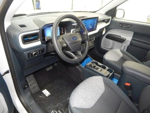 New 2025 Ford Maverick XLT image 14